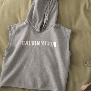 CALVIN KLEIN no arms hood